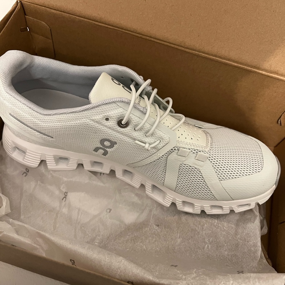 Cloud 5 womens shoes in ice white